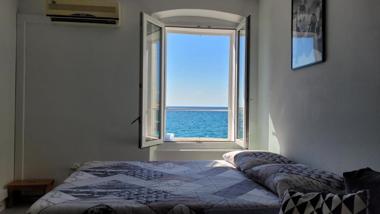 Apartment Loti Piran Bagian luar foto